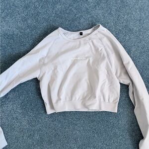 Alphalete Women's Soft Gray Crop Top